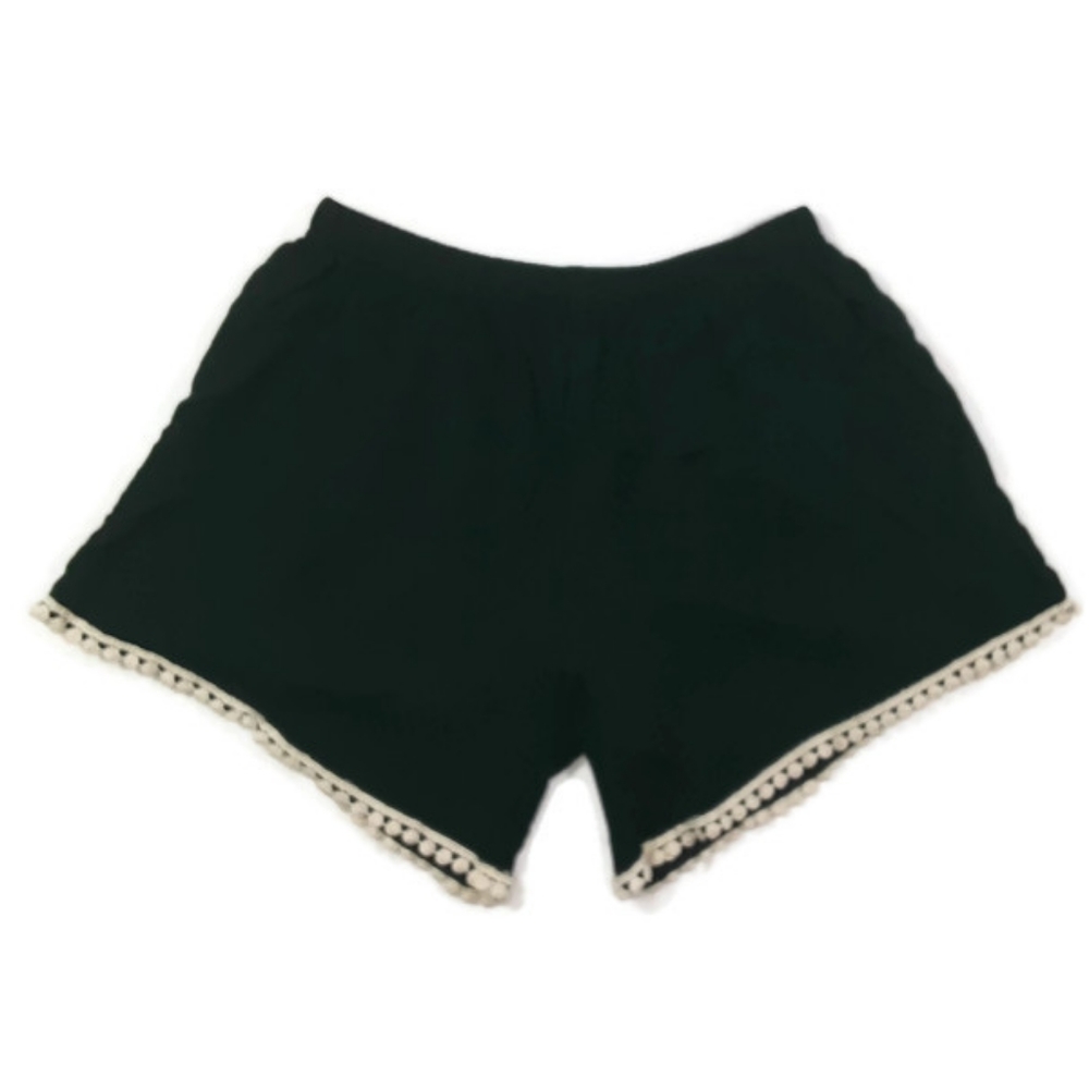 NWT Moda age black shorts